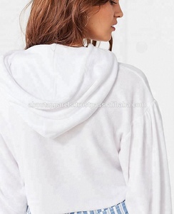 เสื้อครอปแขนยาวแฟชั่นผู้หญิงสุดฮิตปี 2022 รุ่น 2026 เสื้อฮู้ดแขนบอลลูนและเสื้อครอป - Product Image 5