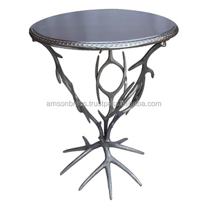 Mesa de centro decorativa en latón antiguo Acabado Mesa auxiliar decorativa Muebles de jardín para el hogar Diseño de lujo - Product Image 4