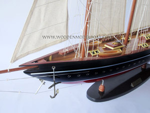 BATEAU MODÈLE EN BOIS PEINT ATLLANTIC Cadeau fantaisie artisanal - Product Image 2