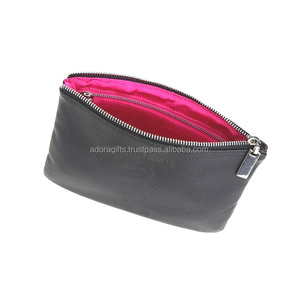 Trousse de toilette en cuir unisexe, trousse à cosmétiques de maquillage, pochette utilitaire 100% en cuir véritable noir - Product Image 1