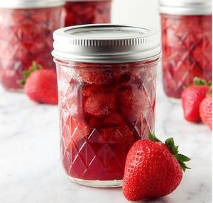 50ml <b>100ml</b> 150ml <b>Glass</b> Jar with Black Lid <b>Glass</b> Container for Honey - Product Image 3