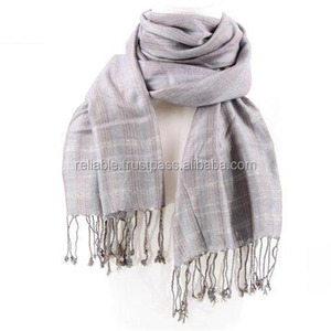 Luxueux hiver coton Voile Satin châle haute qualité imprimé carré écharpe Style de luxe Logo personnalisé foulards traditionnels châles - Product Image 1