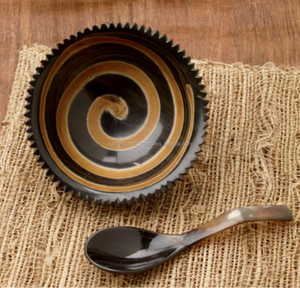 Tazón para Ensalada de Cuerno Natural Pulido Hecho a Mano en India, Tazón para Servir Buffet Ecológico, Forma Redonda de 6 Pulgadas, Artesanía - Product Image 6