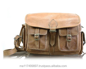 Sac à bandoulière unisexe en cuir véritable marocain Cartable élégant fabriqué au Maroc - Product Image 1