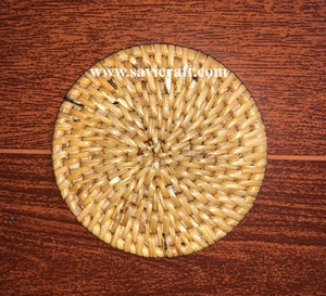 Posavasos de diseño de ratán hecho a mano elegante de tendencia caliente, de estilo clásico portavasos, accesorios de cocina con almohadilla para plato de comida, artesanía - Product Image 3
