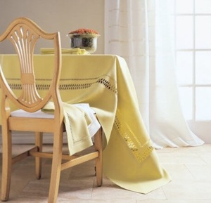 Rectangulaire à la main broderie blanc ourlet linge de table - Product Image 1