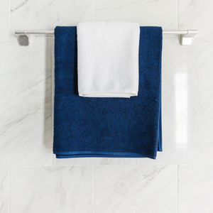 Venta al por mayor en la India La mejor calidad Súper seco Barato Alta absorción de agua Baño facial de algodón Juego de toallas de hotel promocionales. - Product Image 2