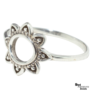 Bagues en argent sterling 925 élégantes en forme de fleur de Shri Ashapura Jewels, style bohème, pour mariage chrétien ou anniversaire - Product Image 3