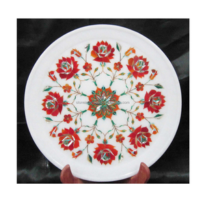 Platos Decorativos de Mármol Blanco con Incrustaciones de Jaspe Rojo - Product Image 1