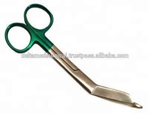 Ciseaux à pansement Vantage Lister et ciseaux à bandage Lister plaqués or 4.5 - Product Image 6