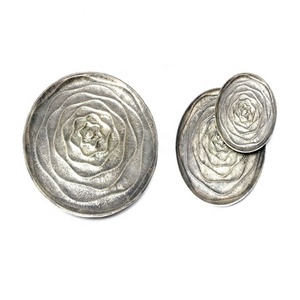 Trending de l'industrie Forme moderne et élégante Plateau décoratif en aluminium pour la décoration de table à manger de mariage avec logo personnalisé - Product Image 2