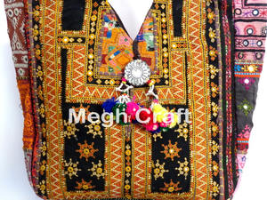 Fujin — sac à main banjara indien, sacs style pochette traditionnelle, brodée à la main - Product Image 4