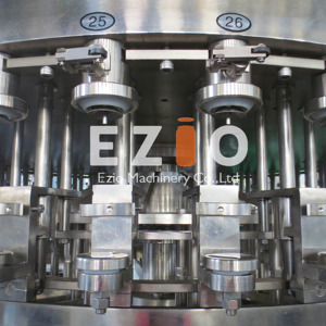 Máquina de enlatado de cerveza automática, alta capacidad, 12000CPH, Eziobloc-32-8, máquina de llenado de latas de cerveza - Product Image 4