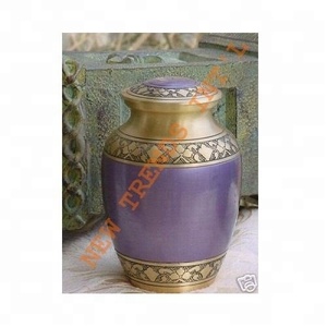 โกศเผาศพโลหะแข็งสำหรับขี้เถ้าของมนุษย์และสัตว์เลี้ยงให้ความสนใจสูงในการแกะสลักรายละเอียดสำหรับโอกาสที่ระลึกในการขาย - Product Image 1