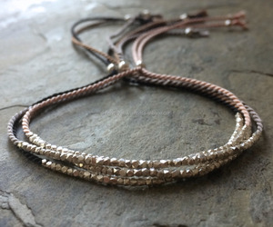 Bracelet tendance en argent pur avec petites perles, bracelet en perles d'argent, bracelet en perles facettées en argent pur, petit bracelet en argent - Product Image 1