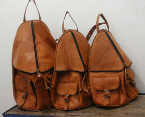 Sac à dos de jour Softback en cuir véritable fait à la main de style marocain traditionnel sac pour femme au design élégant fabriqué au Maroc - Product Image 1