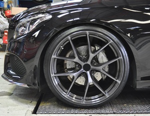 Rines de Aleación de 40 mm y 100 mm, Negros, Diseño de Malla Completamente Pulido - Product Image 6