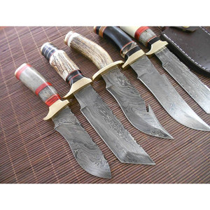 Cuchillo de Caza Skinner de Damasco de Grado Industrial Hecho a Mano OEM Personalizado, Mangos de Hueso y Cuerno, Lote de 5 Piezas, Funda de Cuero - Cuchillos ZR - Product Image 1