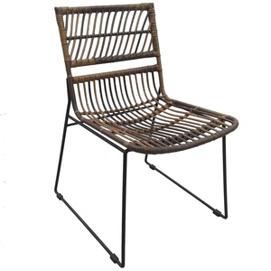 เก้าอี้รับประทานอาหารแบบเรียบง่ายทันสมัยทำจากหวายธรรมชาติพร้อมขาเหล็กสำหรับบ้านโรงแรมวิลล่าสำหรับรับประทานอาหารห้องนั่งเล่นเฟอร์นิเจอร์อินโดนีเซีย - Product Image 2