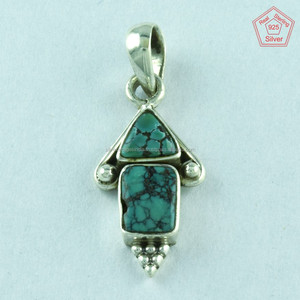 Colgante de joyería india de Plata de Ley 925 con colgantes tradicionales de piedra turquesa - Product Image 1