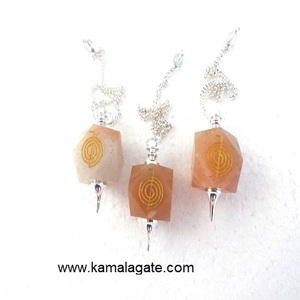 Hecho a mano al por mayor Dowsing péndulo Aventurina cristal letra estilo melocotón Reiki grabado Om cuarzo piedra preciosa piedra semipreciosa - Product Image 1