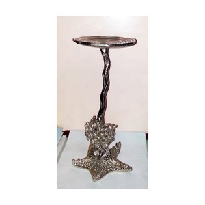 Bougeoir en métal antique tendance de l'industrie Porte-pilier de luxe pour la décoration intérieure Vente chaude pour Noël - Product Image 1