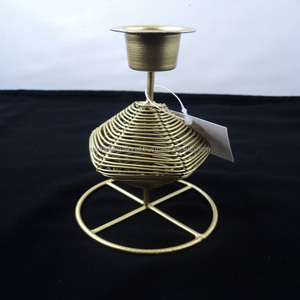 Bougeoir en fil de fer pour décoration intérieure moderne Bougeoir votif en cristal fait à la main pour décorations de Pâques - Product Image 1