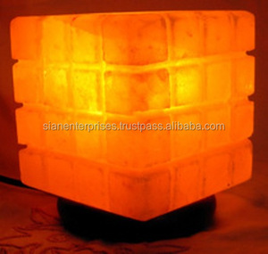 Cat & Cube Lámpara de sal USB Lámpara de sal del Himalaya con base de madera La mejor Lámpara decorativa Purificador de aire natural - Product Image 5