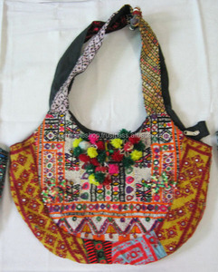 Bolsos de mano de diseño étnico indio - Product Image 3