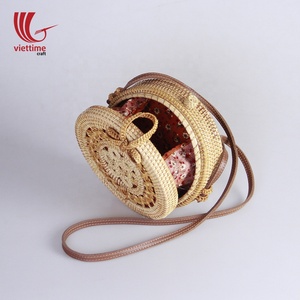 Offre Spéciale 2019 sac en rotin vintage fabriqué au Vietnam style rond tendance avec décoration à glands - Product Image 6