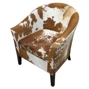 Chaise de bras en cuir de vache, nouveau, Tan et blanc