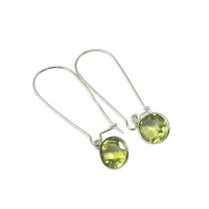 Pendientes de plata esterlina 925 hechos a mano con piedras preciosas de un cuarto de limón - Product Image 1