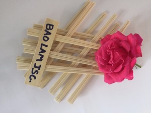 Palillos Desechables Respetuosos con el Medio Ambiente Viet Nam Palillos Desechables de Bambú para Sushi a Granel Vajilla Almacenada - Product Image 3