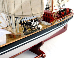 Bateau en bois ultraléger, modèle artisanal - Product Image 2