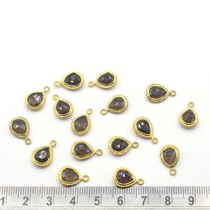 Cuarzo ahumado Forma de pera 925 Bisel de plata esterlina Colgante chapado en oro Fabricación de joyas hechas a mano - Product Image 3