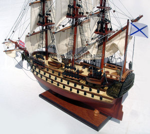 AZOV artesanías de Vietnam modelo de madera barco estilo náutico pintado grabado artesanía para decoración del hogar o regalo de negocios - Product Image 2