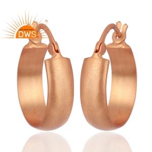 Pendientes Bali de plata 925 de diseño, chapados en oro rosa, hechos a mano, fabricante de joyería de plata lisa - Product Image 1