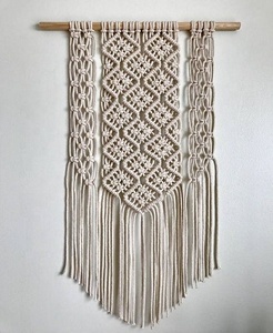 Suspension murale en macramé nouée à la main Cordes en coton Décoration d'intérieur Design moderne Fait à la main Tissu respectueux de l'environnement Emballé dans une boîte cadeau - Product Image 2