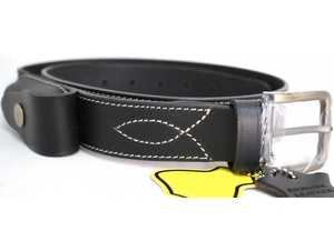 Ceinture en cuir écologique pour hommes fabriquée à partir de matériaux recyclés Bracelet de mode durable avec boucle durable - Product Image 2