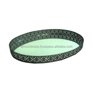 Bandeja de plata Bandeja de servicio redonda de acero y vidrio de metal Bandeja redonda de acero inoxidable decorativa de mesa pulida brillante - Product Image 4