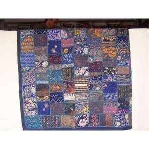 Tapiz Bohemio Vintage Bordado a Mano, Tapiz de Pared de Retazos Único para Sala de Estar al Mejor Precio - Product Image 1