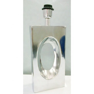 Lámparas decorativas de Metal para mesa de escritorio, decoración de Hotel y hogar, diseño moderno único con personalización, alta calidad - Product Image 4