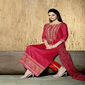 salwar kameez / pakistani ladies salwar kameeez