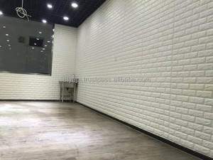 Autocollants muraux en plastique 3D en forme de brique PE 8 mm d'épaisseur Adhésif puissant au dos Antichoc Isolation phonique Café Bureau Restaurant - Product Image 3