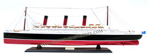 QUEENN MARY Modèle de bateau en bois Cadeau fantaisie artisanal - Product Image 3