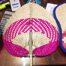 พัดลมมือถือทำจากไม้ไผ่และพัดใบปาล์มสำหรับงานปาร์ตี้ฤดูร้อนของขวัญงานฝีมืองานแต่งงาน - Product Image 3