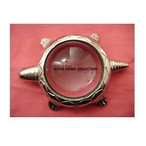 Lupa antigua con forma de Rana Dorada Lupa con forma de rana Lupa de rana de aluminio a precio de mayorista - Product Image 2