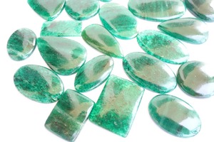 Cabochon de pierres précieuses naturelle, Aventurine verte - Product Image 3