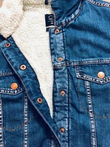 Vestes en Denim pour femmes, perruques de marque originales, manches longues, boutons, en fourrure polaire, européenne, en Stock/en lot - Product Image 4