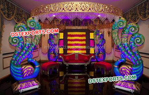 Mandap de mariage sur le thème Radha Krishan, piliers de mandap, mandap traditionnel coloré, décoration d'événements en Australie - Product Image 4